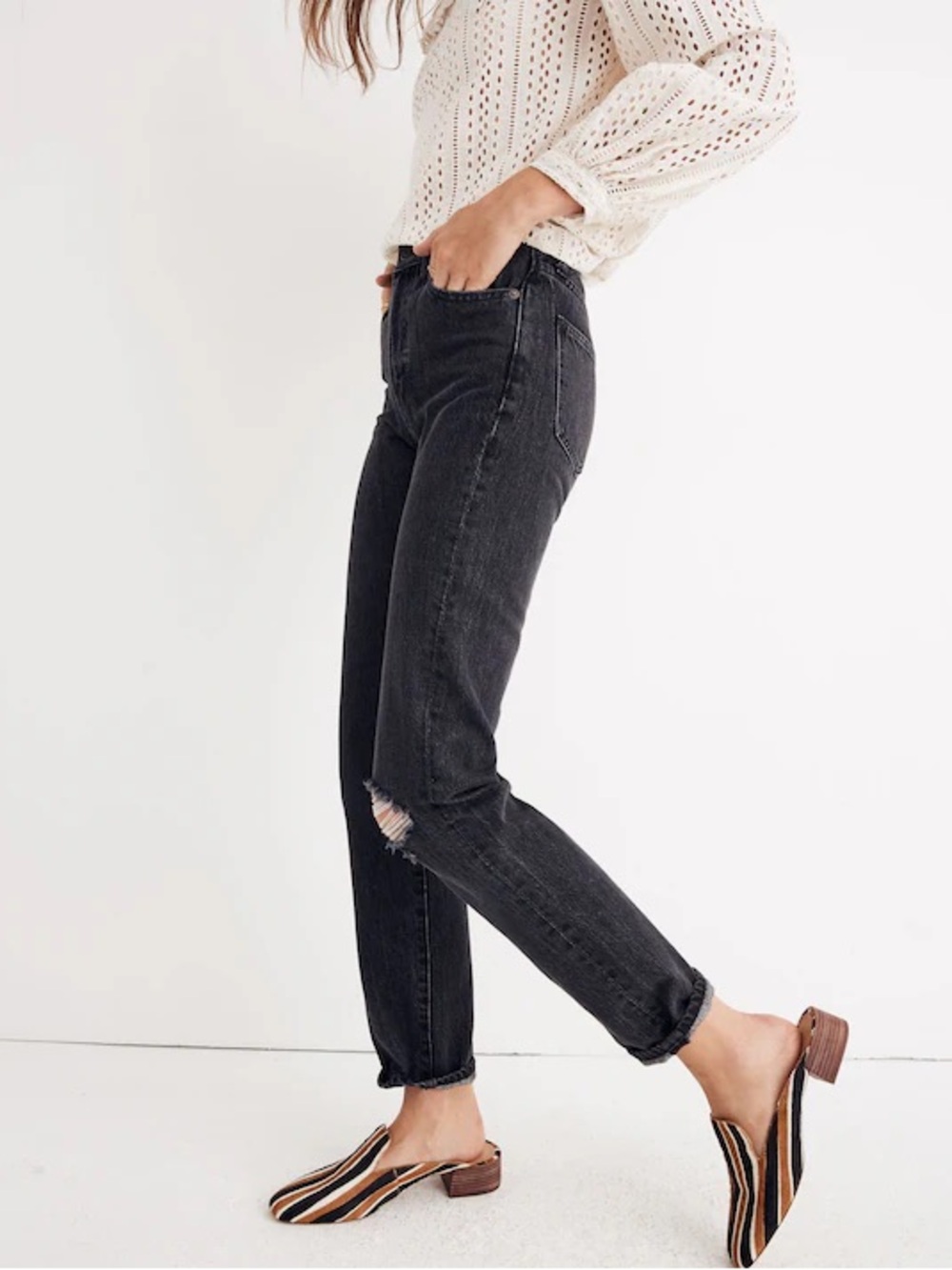 Madewell The Perfect Vintage High Rise Knee-Rip Tapered Jeans  |  Size:  27